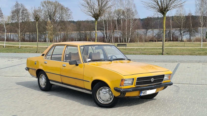 Opel Rekord 1975 - zdjęcie dodatkowe nr 6