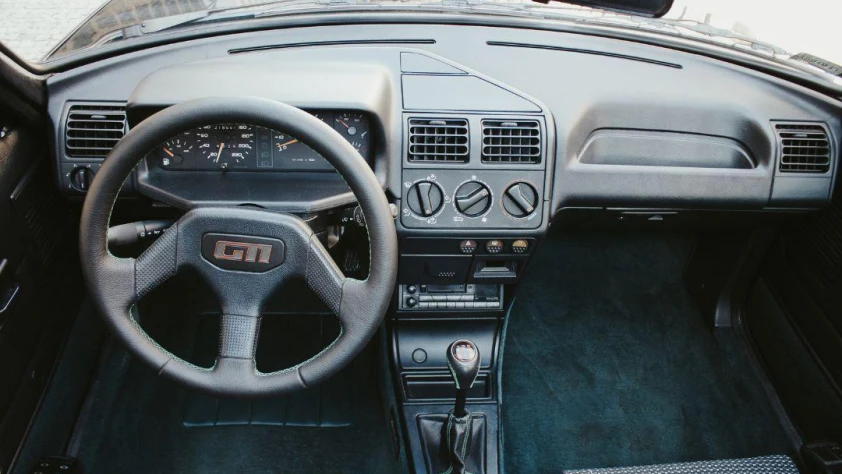 Peugeot 205 GTI 1991 - zdjęcie dodatkowe nr 7