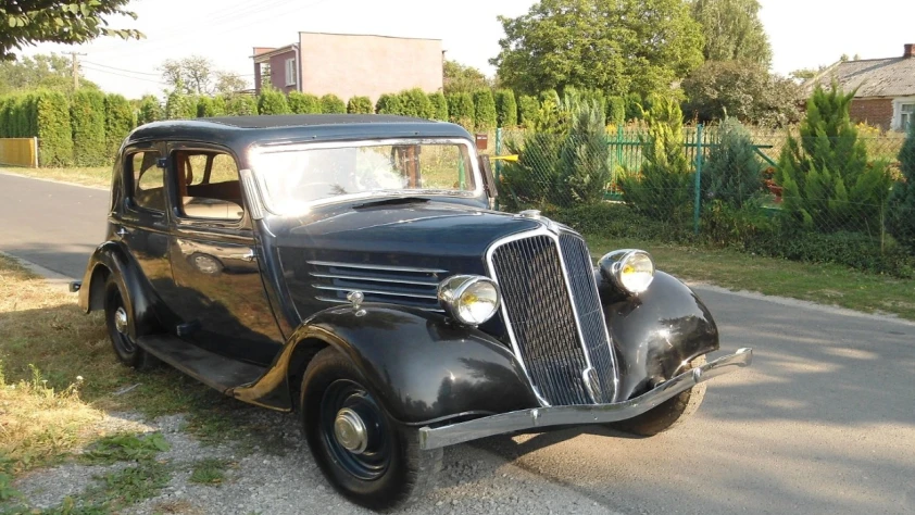 Renault  Primaquatre KZ-24 1935 - zdjęcie główne