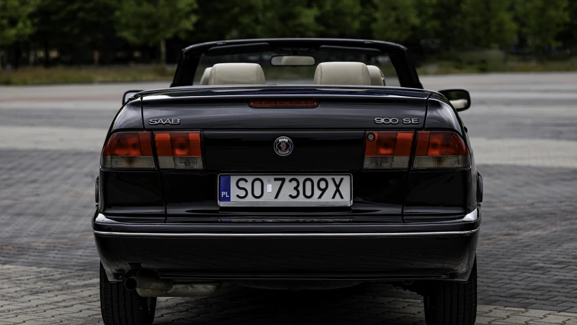 Saab 900 SE 2.0 turbo 1994 - zdjęcie dodatkowe nr 2