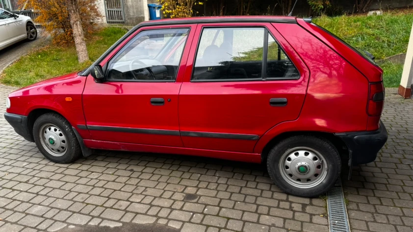 Skoda Felicia 1.3 LXi 1995 - zdjęcie dodatkowe nr 2