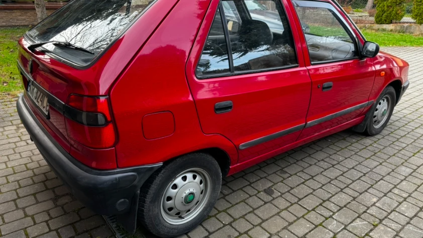 Skoda Felicia 1.3 LXi 1995 - zdjęcie dodatkowe nr 3