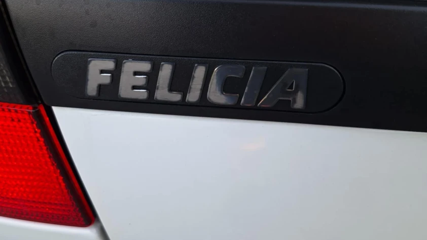 Skoda Felicia GLXi 1997 - zdjęcie dodatkowe nr 11