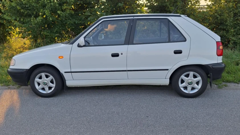 Skoda Felicia GLXi 1997 - zdjęcie dodatkowe nr 14