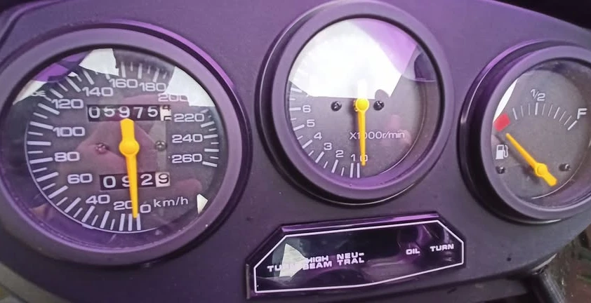 Suzuki GSX GSX-F 600 1995 - zdjęcie dodatkowe nr 3