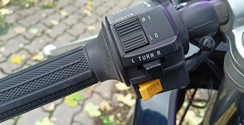 Suzuki GSX GSX-F 600 1995 - zdjęcie dodatkowe nr 7