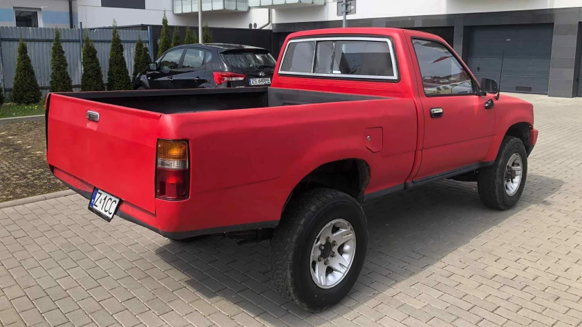 Toyota Hilux 1990 - zdjęcie dodatkowe nr 3