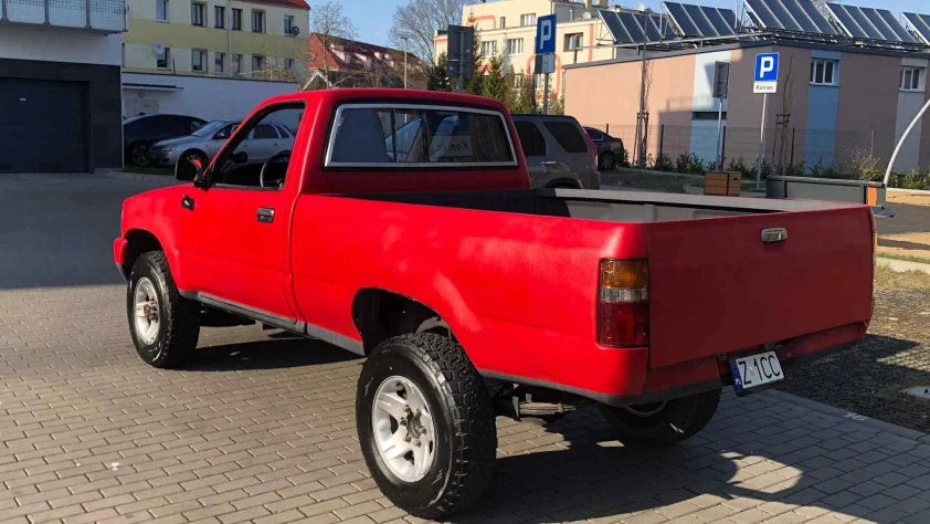 Toyota Hilux 1990 - zdjęcie dodatkowe nr 11