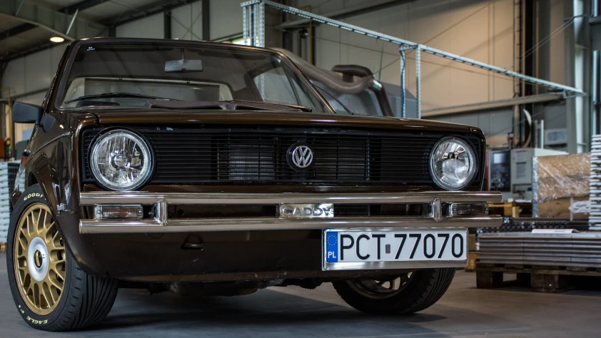 Volkswagen Caddy mk1 1990 - zdjęcie główne
