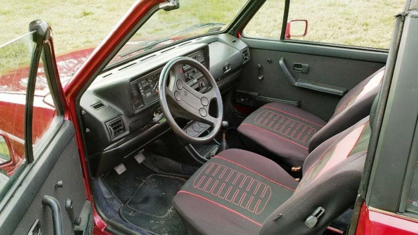 Volkswagen Golf MK1 Cabrio 1989 - zdjęcie dodatkowe nr 4