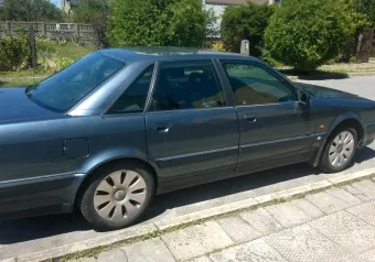 Audi V8 1993
