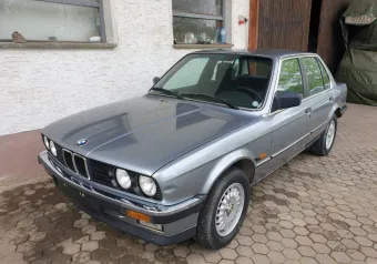 BMW Seria 3 E30 320i  1986