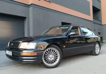 Lexus LS 400 UCF20 1996