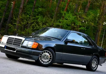 Mercedes W124 300CE  1990