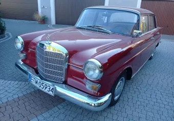 Mercedes W110 200d 1967