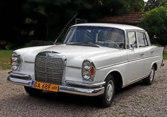 Mercedes W111 230S 1968