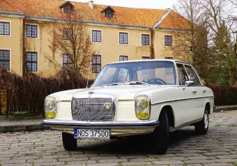Mercedes W115 1970