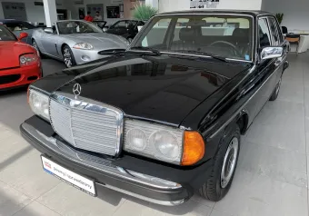 Mercedes W123 240D 72KM 1981