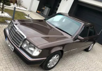 Mercedes W124  1993