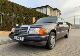 Mercedes W124  1992