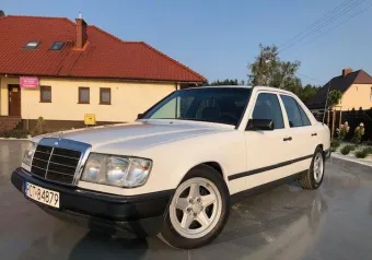 Mercedes W124 1988