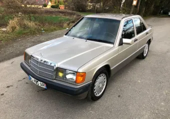 Mercedes W201 190 1990