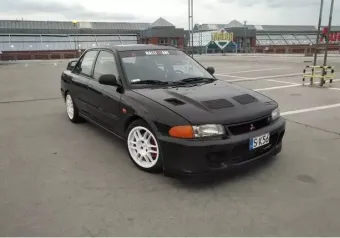Mitsubishi Lancer GTi EVO II 1994