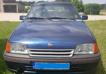 Opel Kadett E 1.6i kat. Cabrio 1991